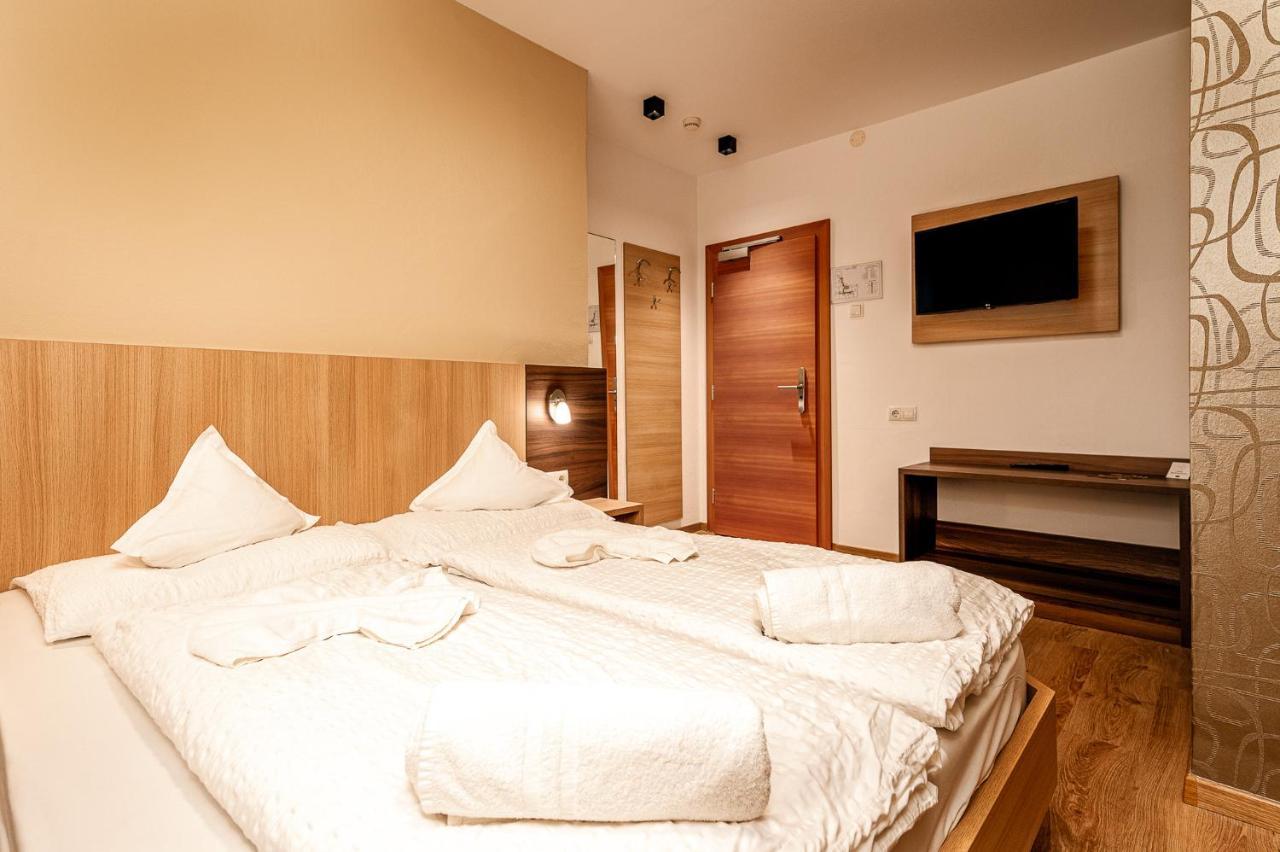 Hotel Klammer Випитено Экстерьер фото