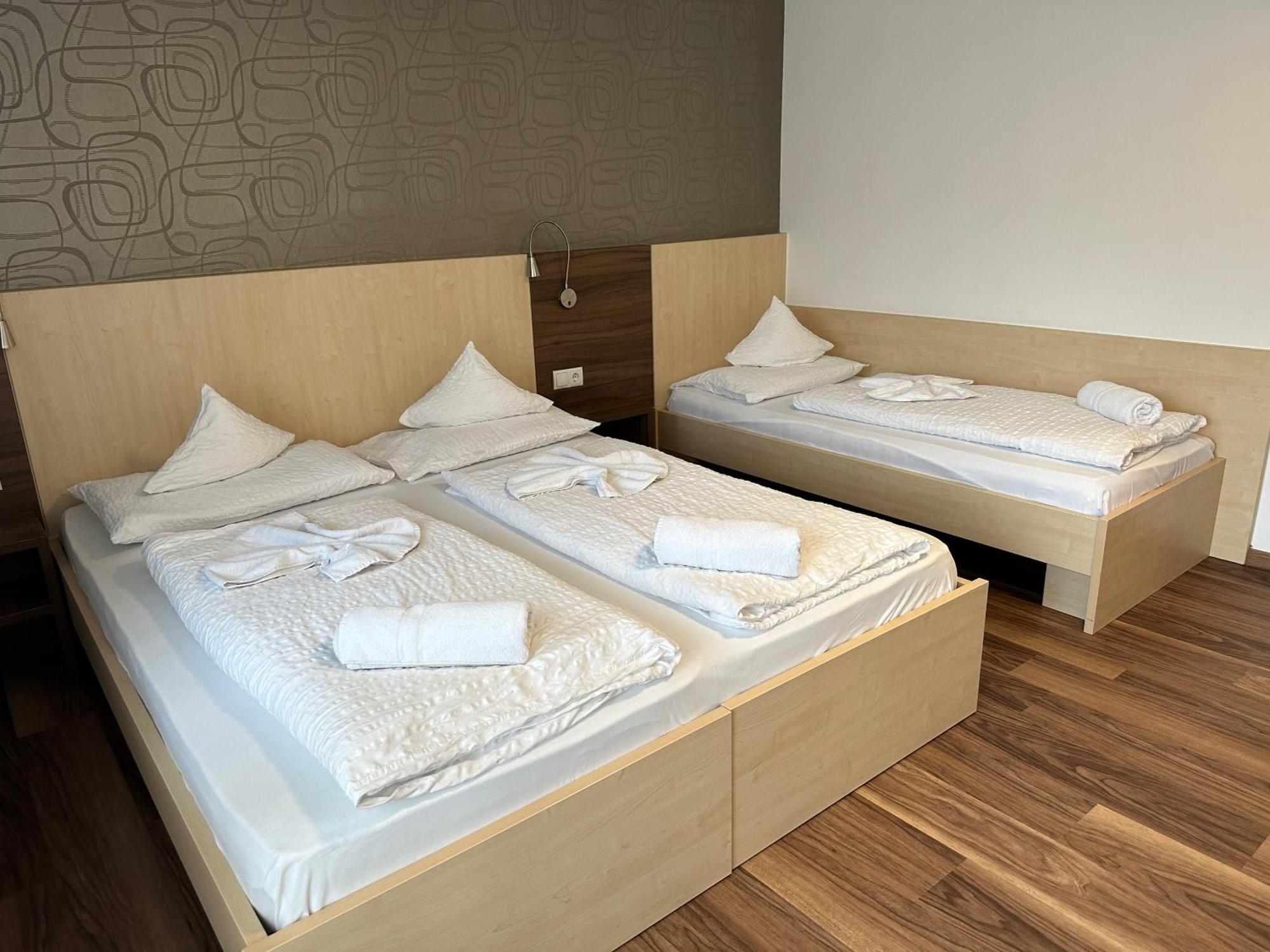 Hotel Klammer Випитено Экстерьер фото